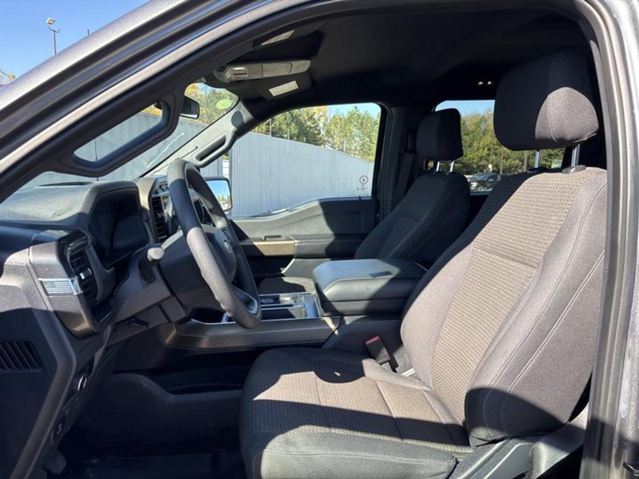 2024 Ford F-150 STX SuperCrew 5.5' Box 4WD | One Owner | No Accidents Photo