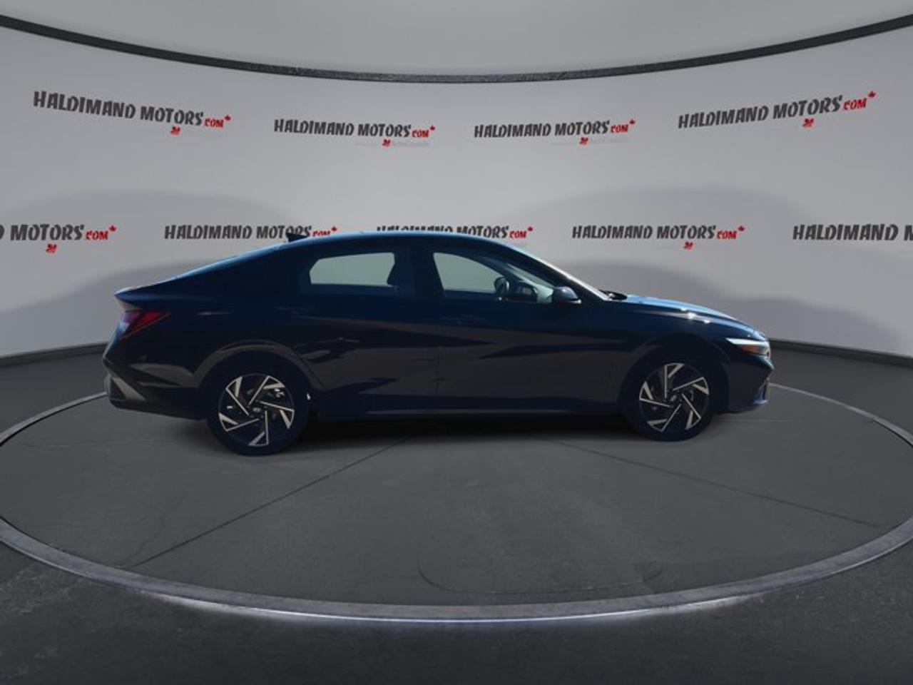 2026 Hyundai Elantra Preferred | No Accidents | Lather Seats | Heated Steering Photo