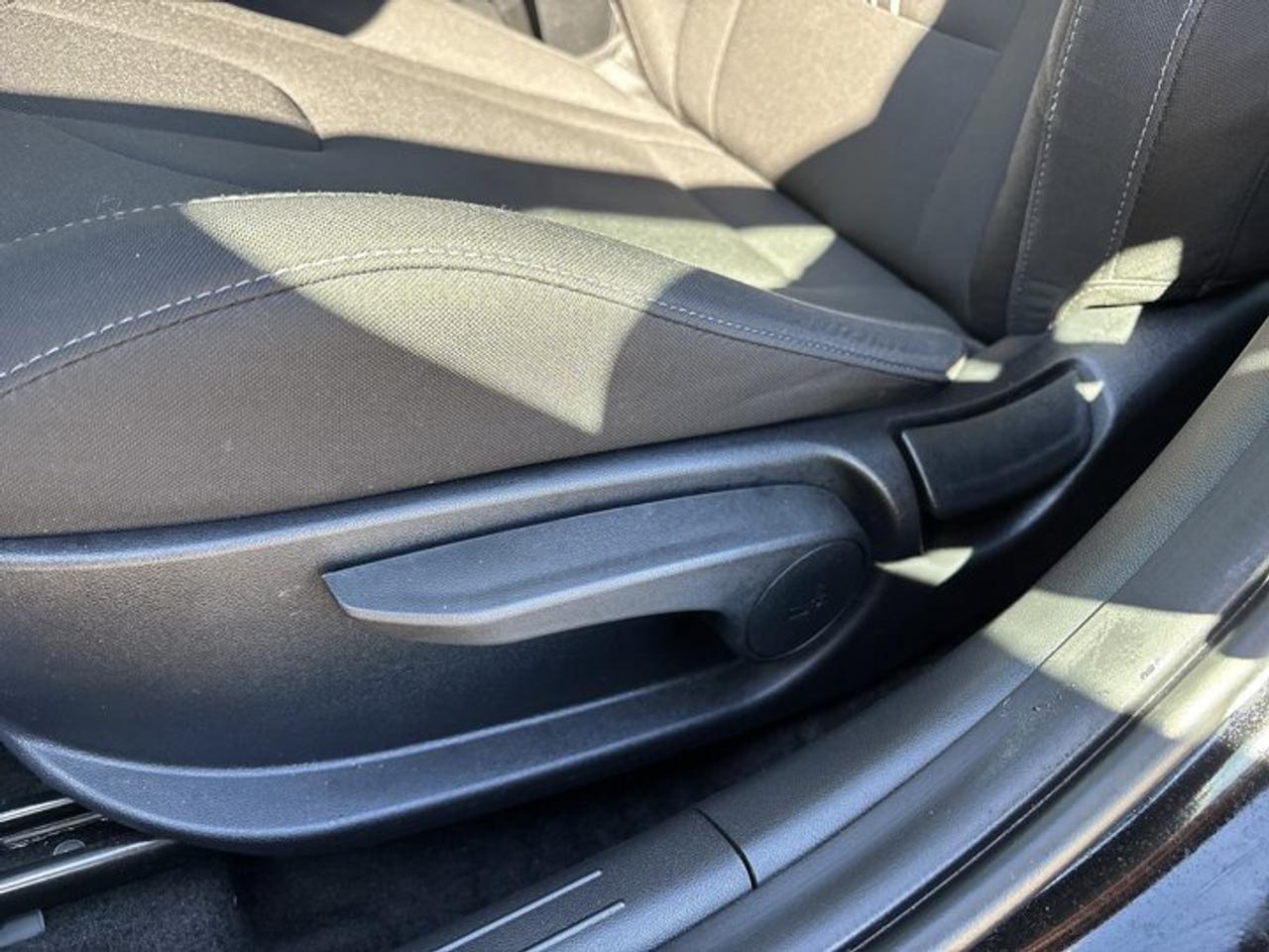 2026 Hyundai Elantra Preferred | No Accidents | Lather Seats | Heated Steering Photo