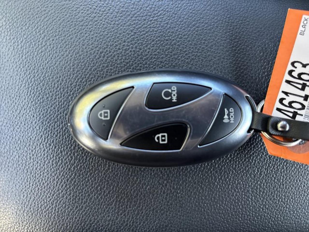 2026 Hyundai Elantra Preferred | No Accidents | Lather Seats | Heated Steering Photo