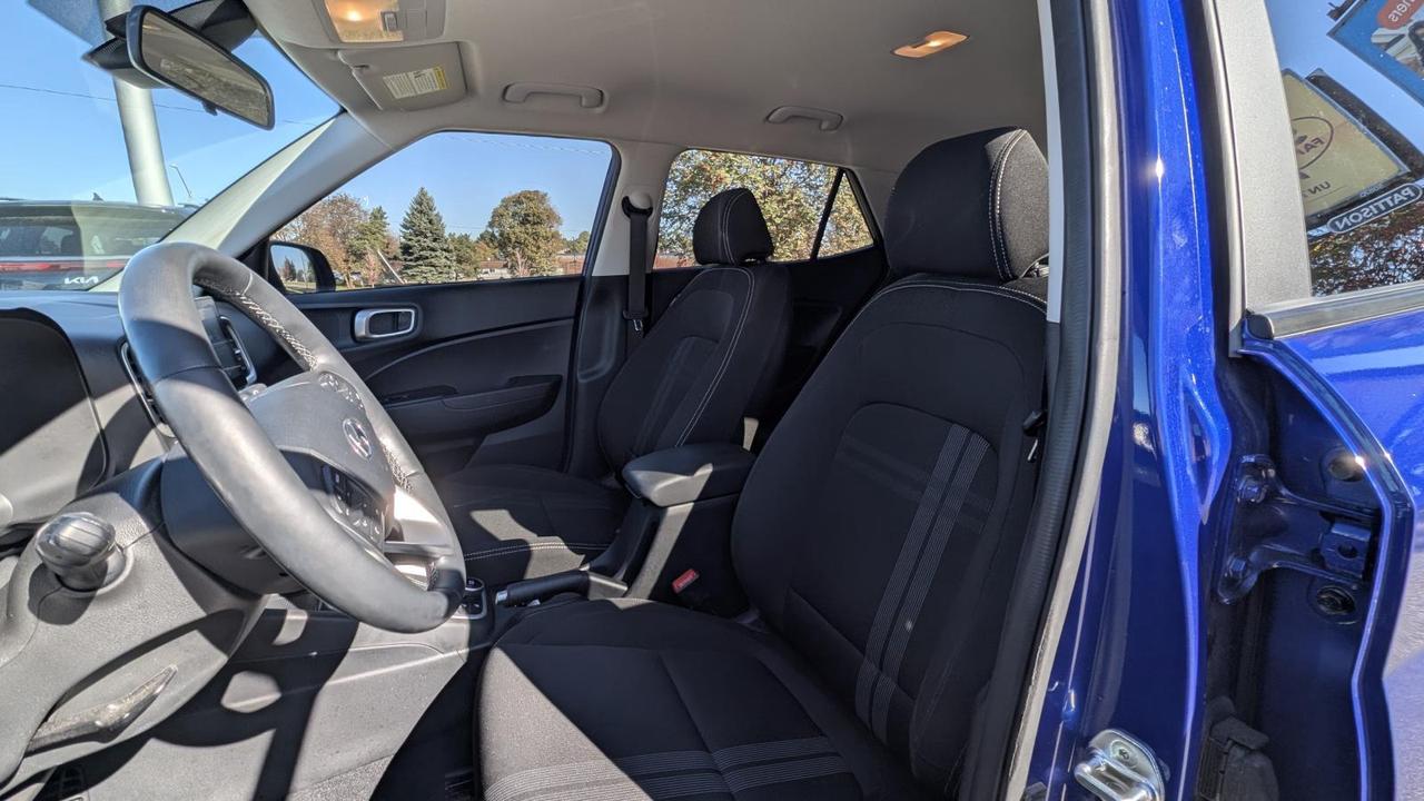 2021 Hyundai Venue PREFERRED Photo