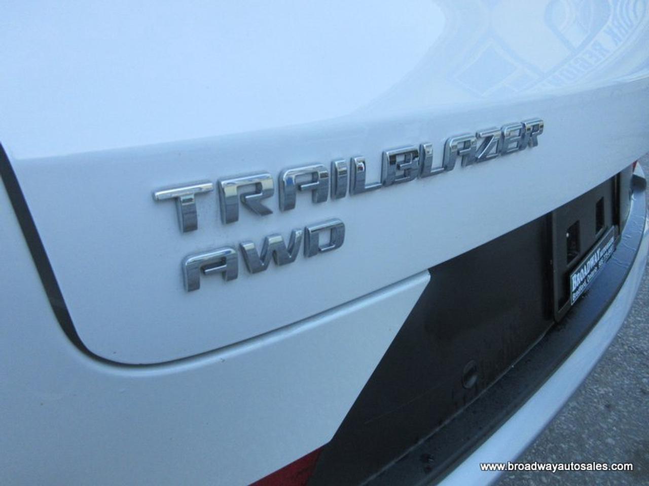 2021 Chevrolet TrailBlazer ALL-WHEEL DRIVE LT-PACKAGE 5 PASSENGER 1.3L - DOHC.. HEATED SEATS.. BACK-UP CAMERA.. BLUETOOTH SYSTEM.. KEYLESS ENTRY.. Photo