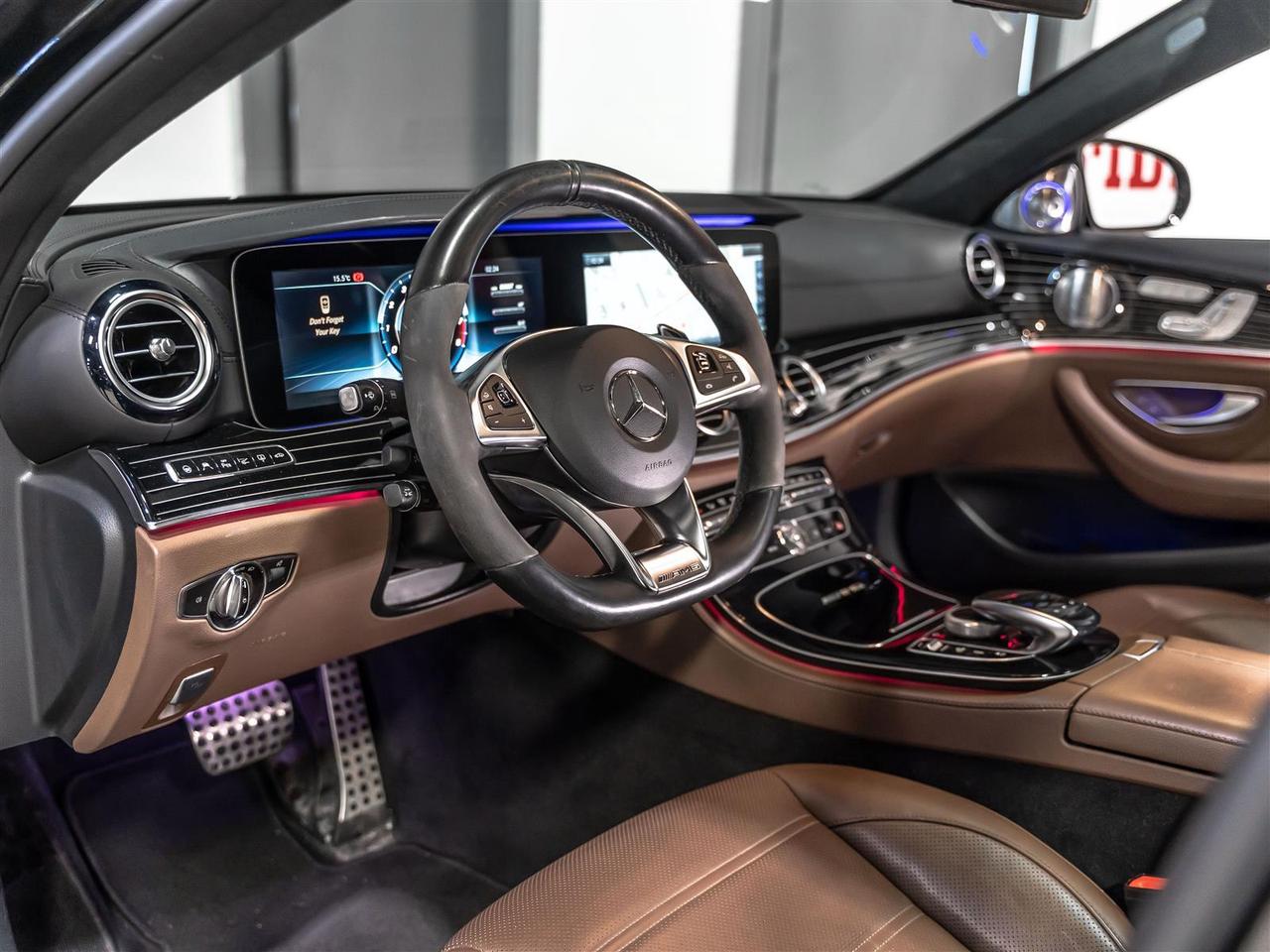 2018 Mercedes-Benz E-Class AMG 53 4MATIC Cabriolet AMG E 63 S|Night Package|Burmester High End Photo