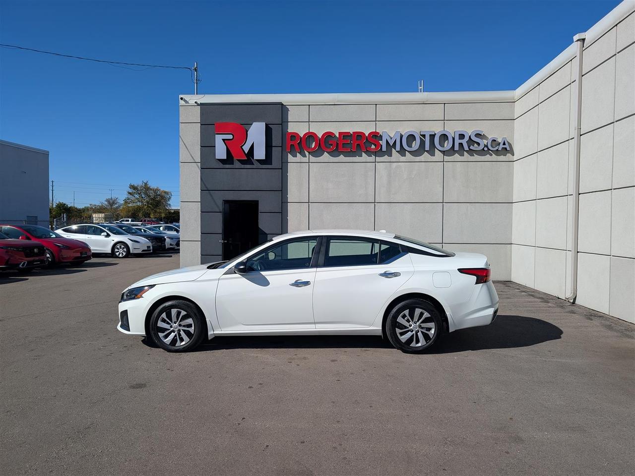 2024 Nissan Altima 2.5 S AWD - HTD SEATS - REMOTE STARTER - BLUETOOTH Photo5