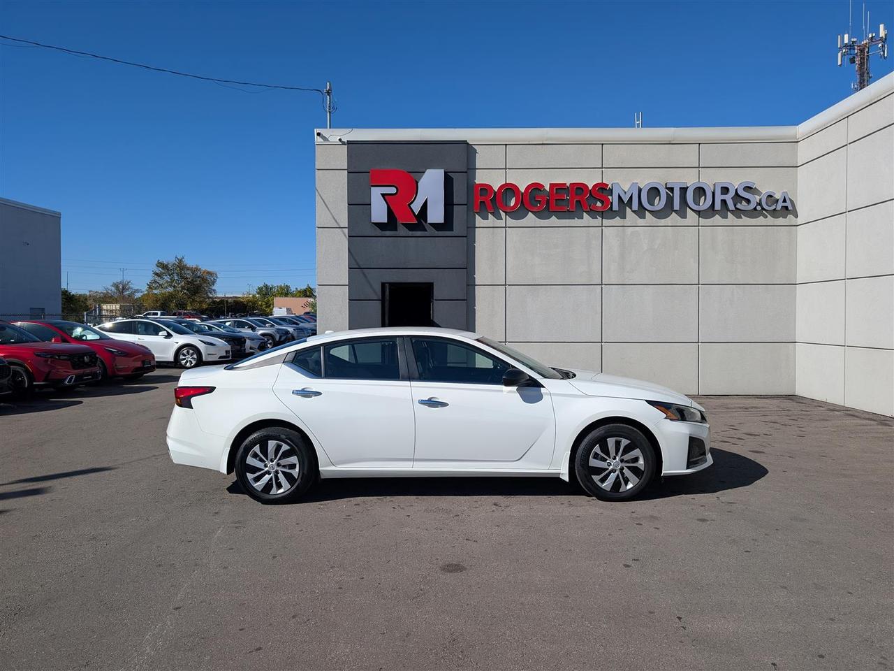 2024 Nissan Altima 2.5 S AWD - HTD SEATS - REMOTE STARTER - BLUETOOTH Photo