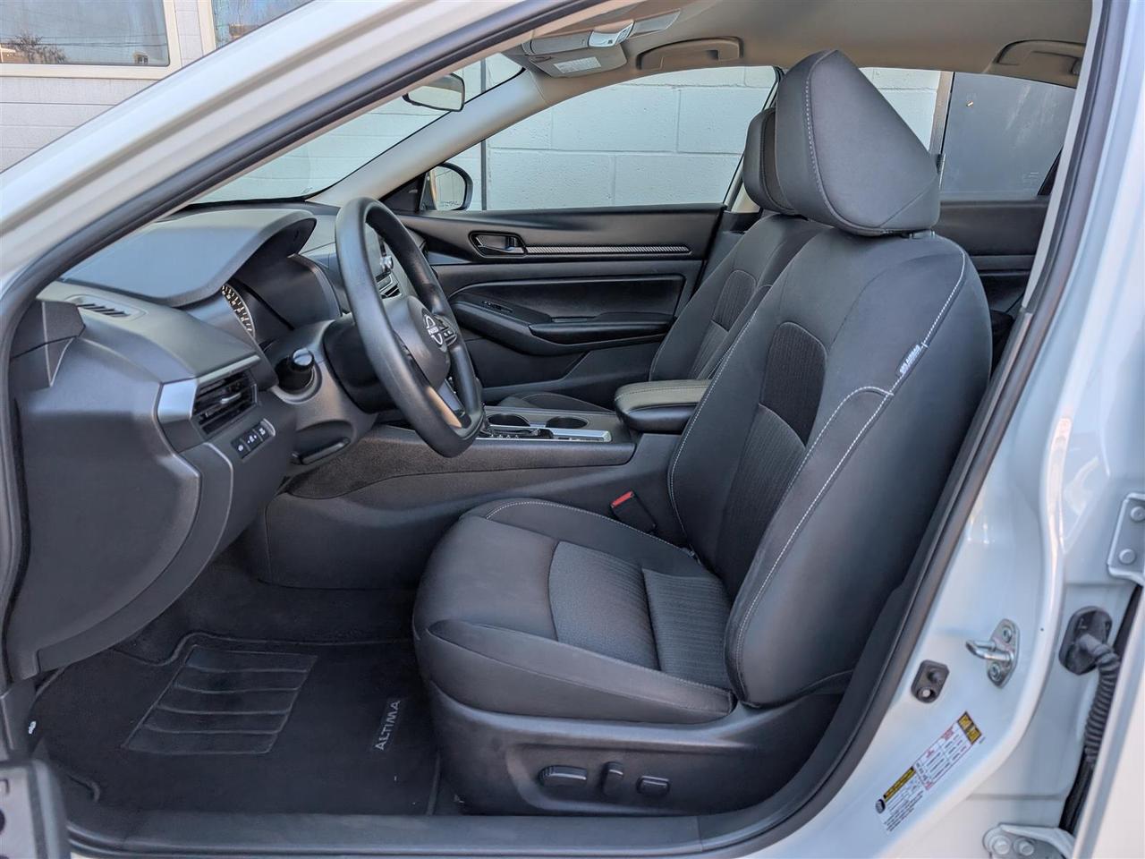 2024 Nissan Altima 2.5 S AWD - HTD SEATS - REMOTE STARTER - BLUETOOTH Photo