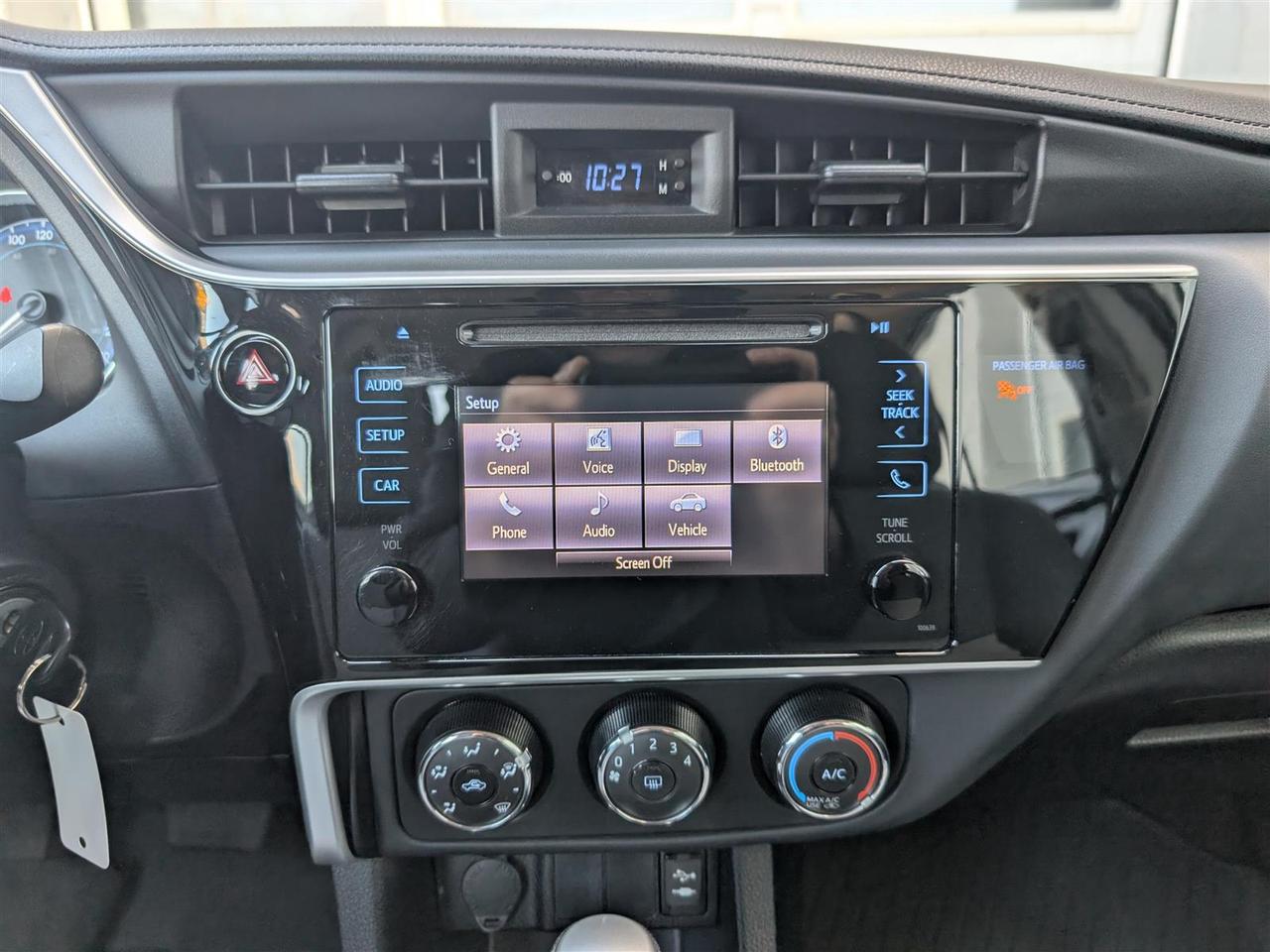 2019 Toyota Corolla REV CAM - BLUETOOTH - TECH FEATS Photo