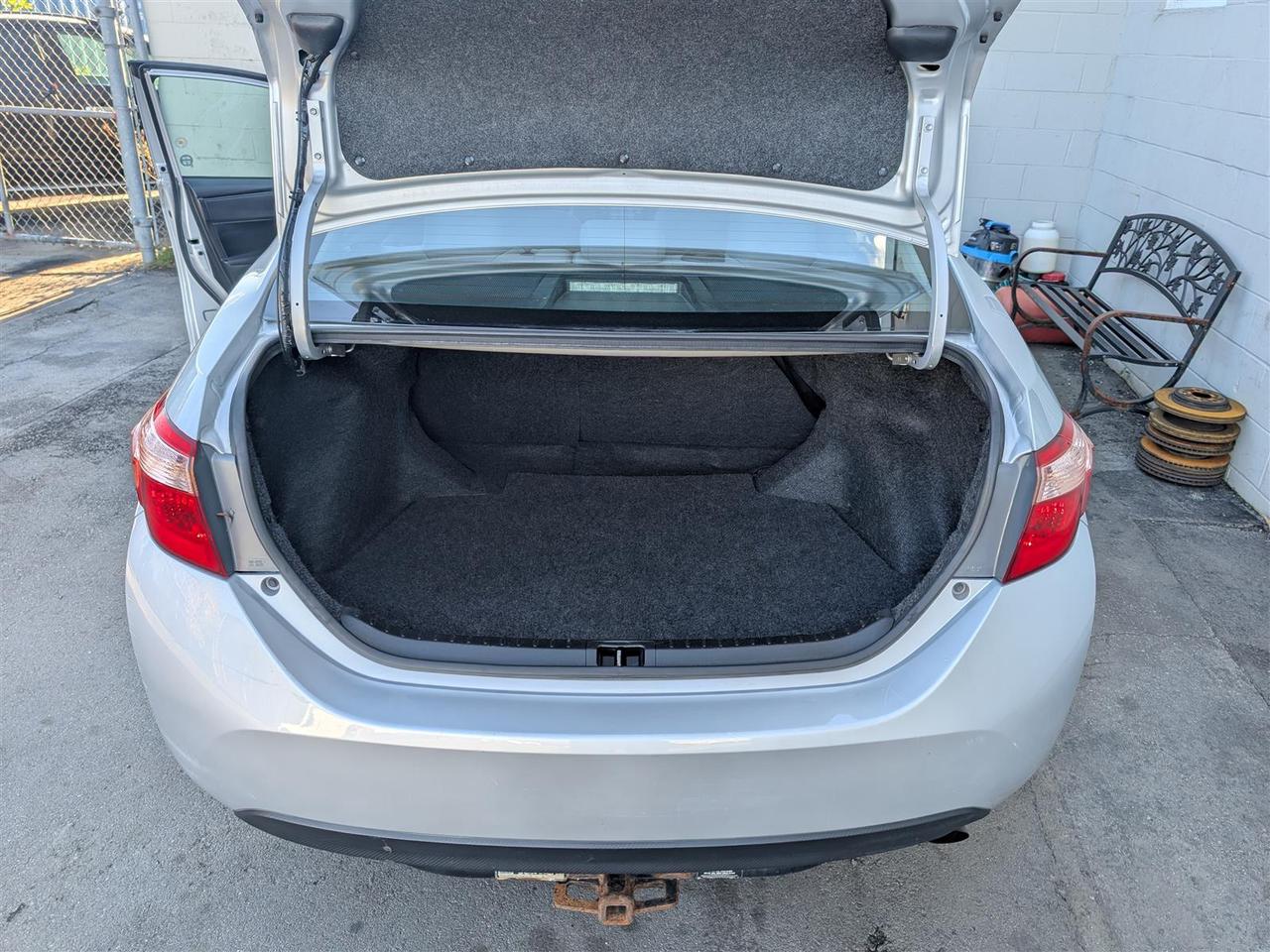2019 Toyota Corolla REV CAM - BLUETOOTH - TECH FEATS Photo