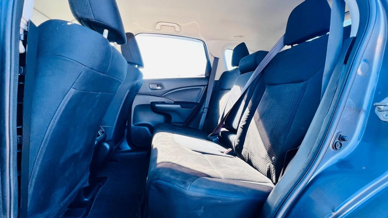 2016 Honda CR-V SE Photo