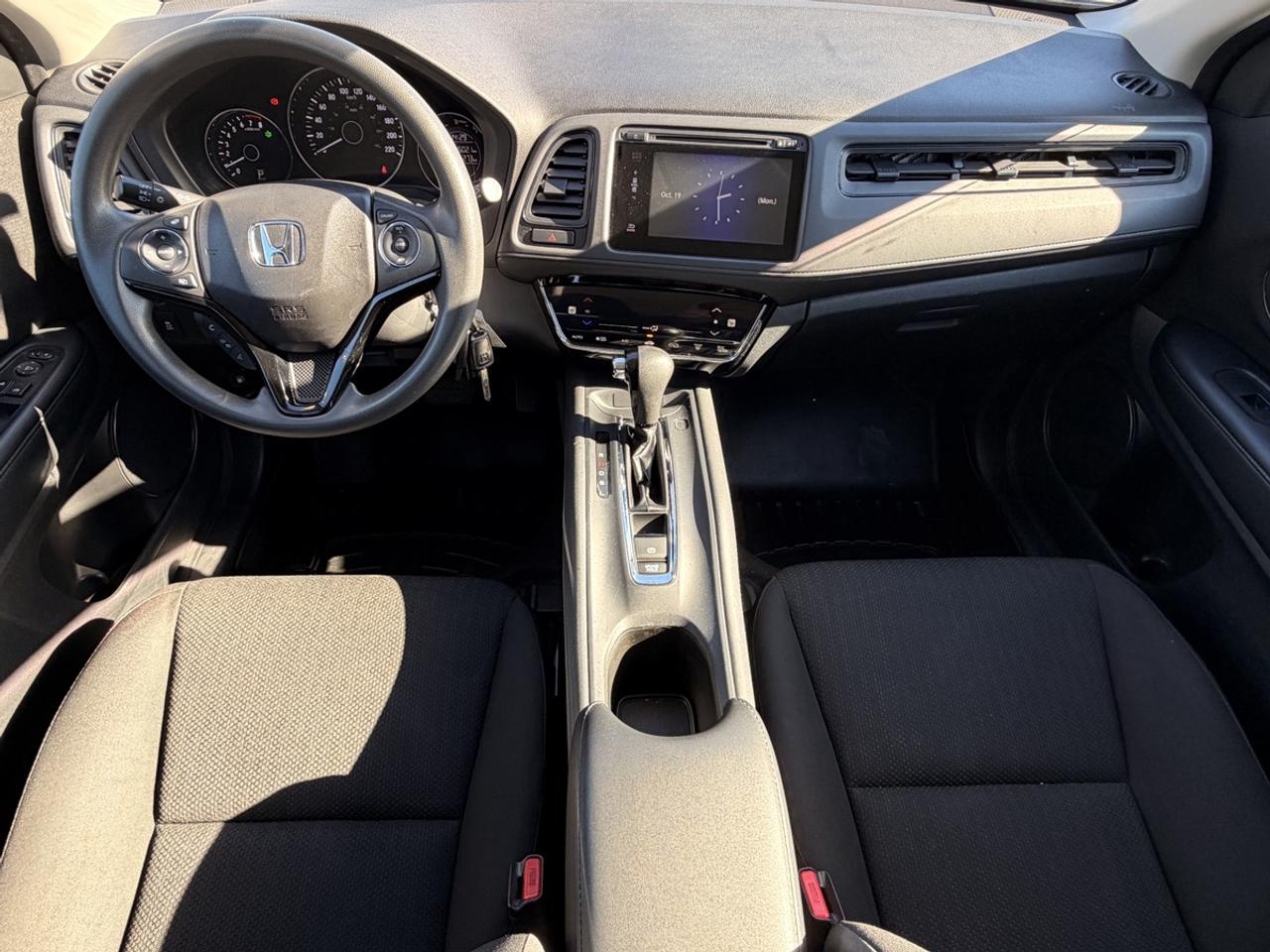 2016 Honda HR-V LX Photo
