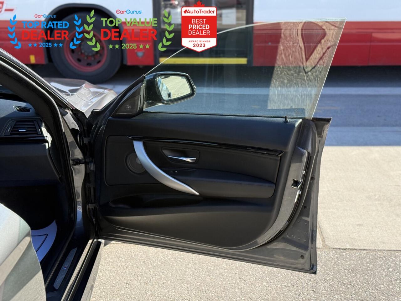2016 BMW 3 Series 335i GT //M PKG | BMW SERVICED | PANO | HARMAN KARDON | AMBIENT LIGHTING Photo