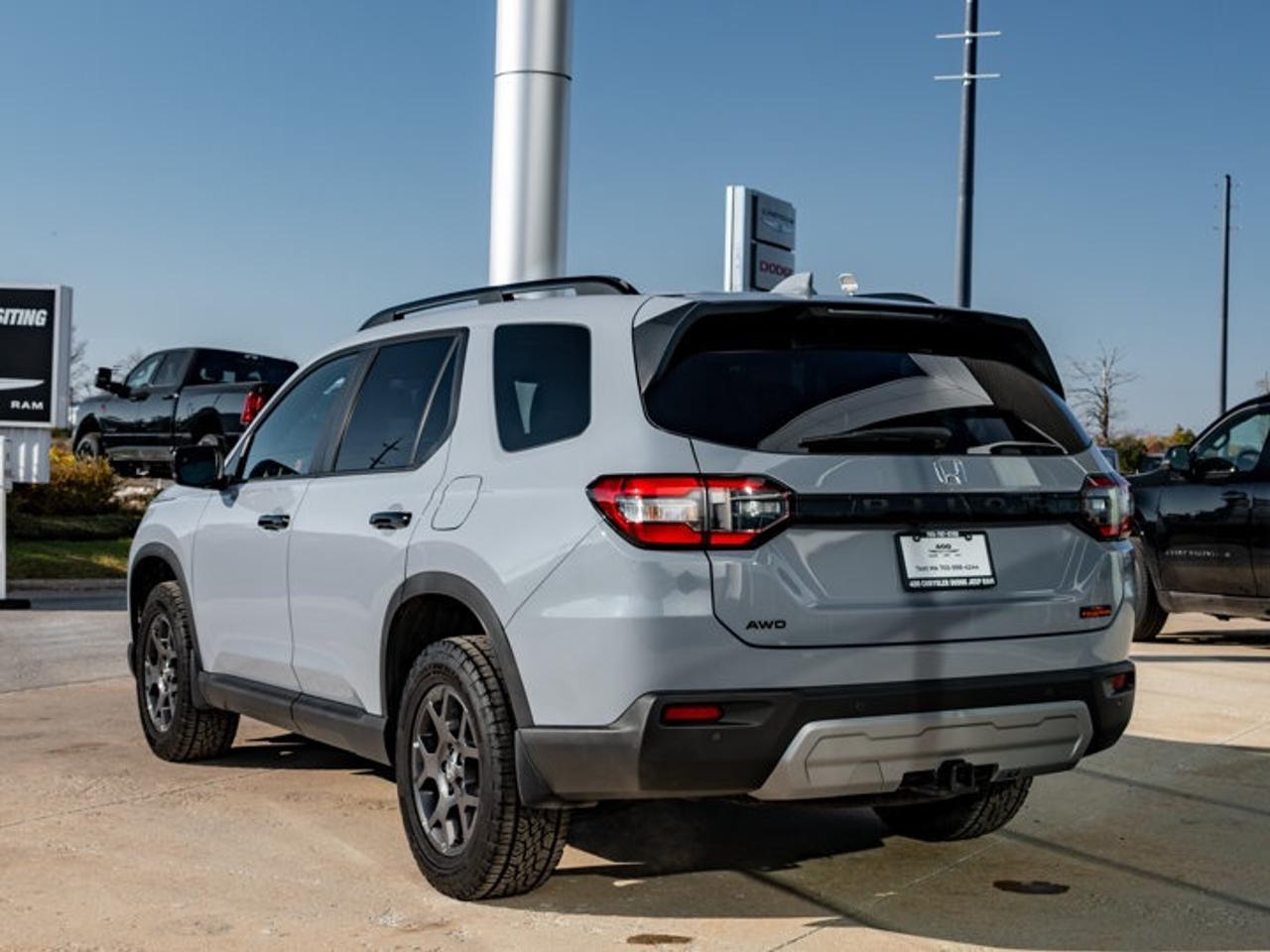 2025 Honda Pilot TrailSport Photo