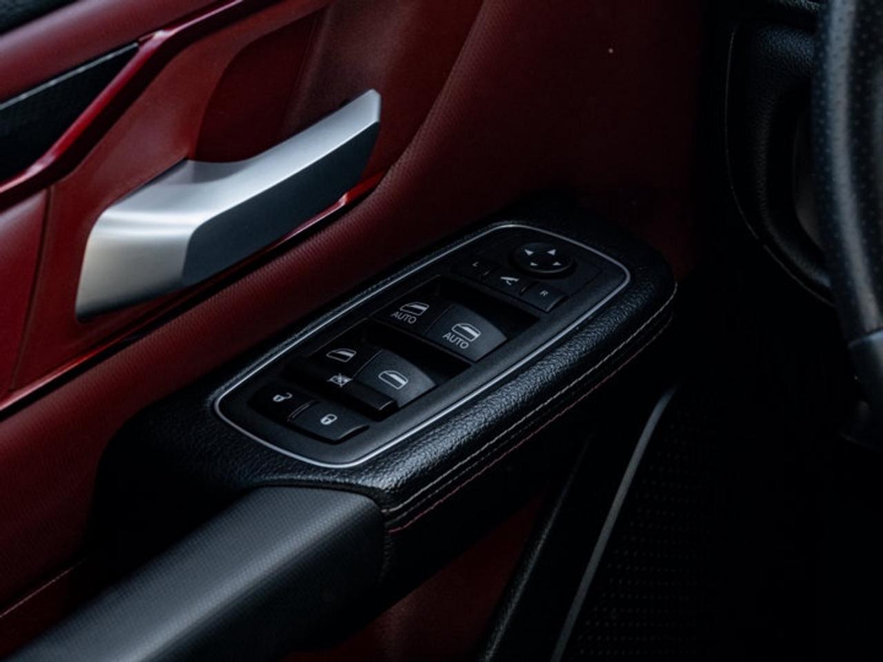 2023 RAM 1500 Rebel Photo