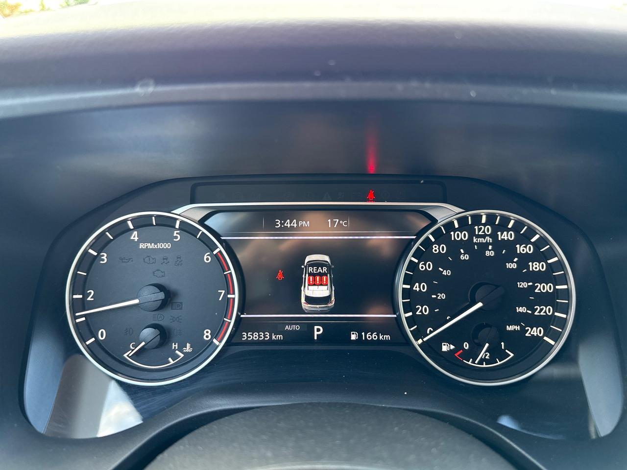 2023 Nissan Rogue SV Moonroof NO ACCIDENTS LOW KM! Photo