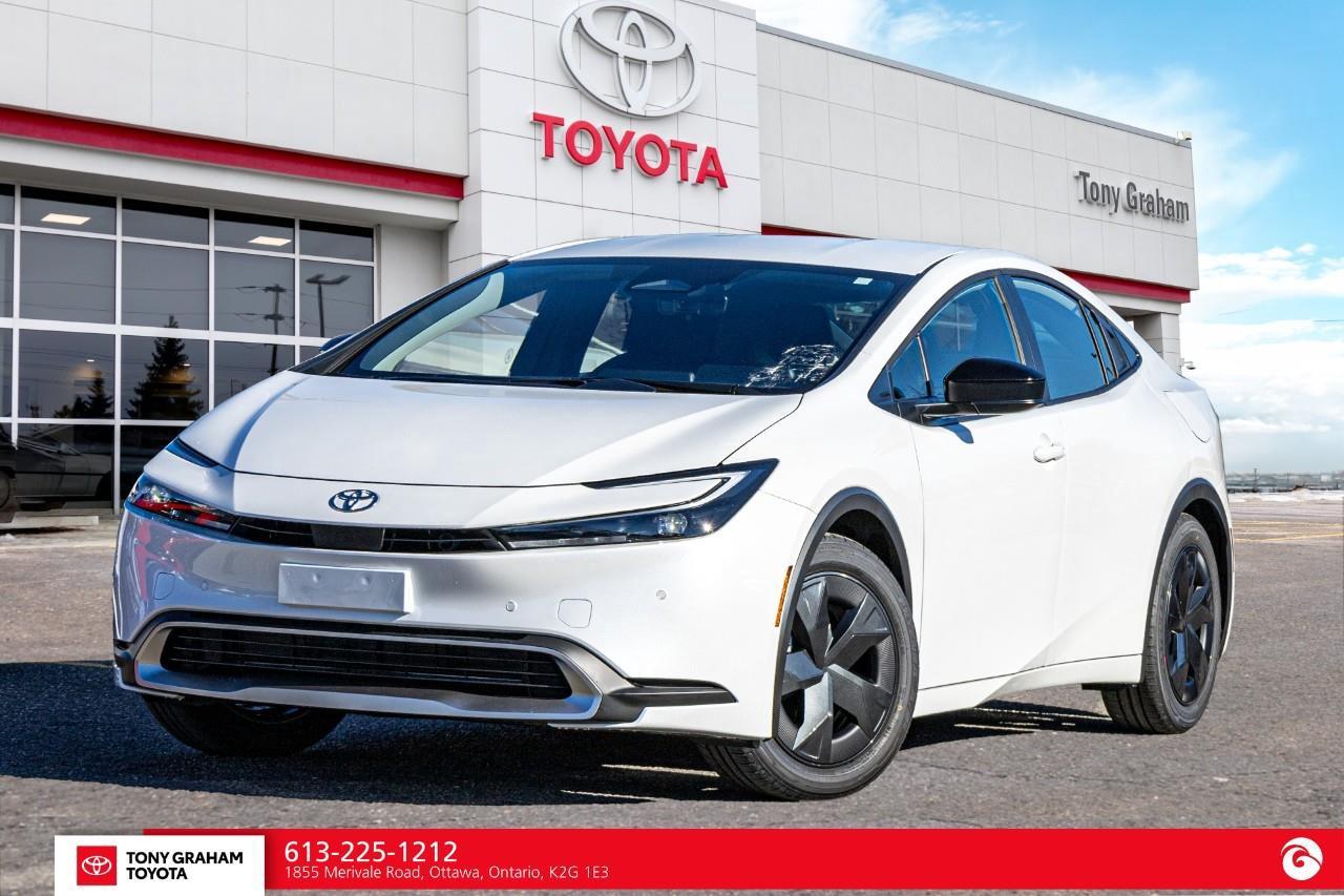 2027 Toyota Prius Plug-In Hybrid SE Photo