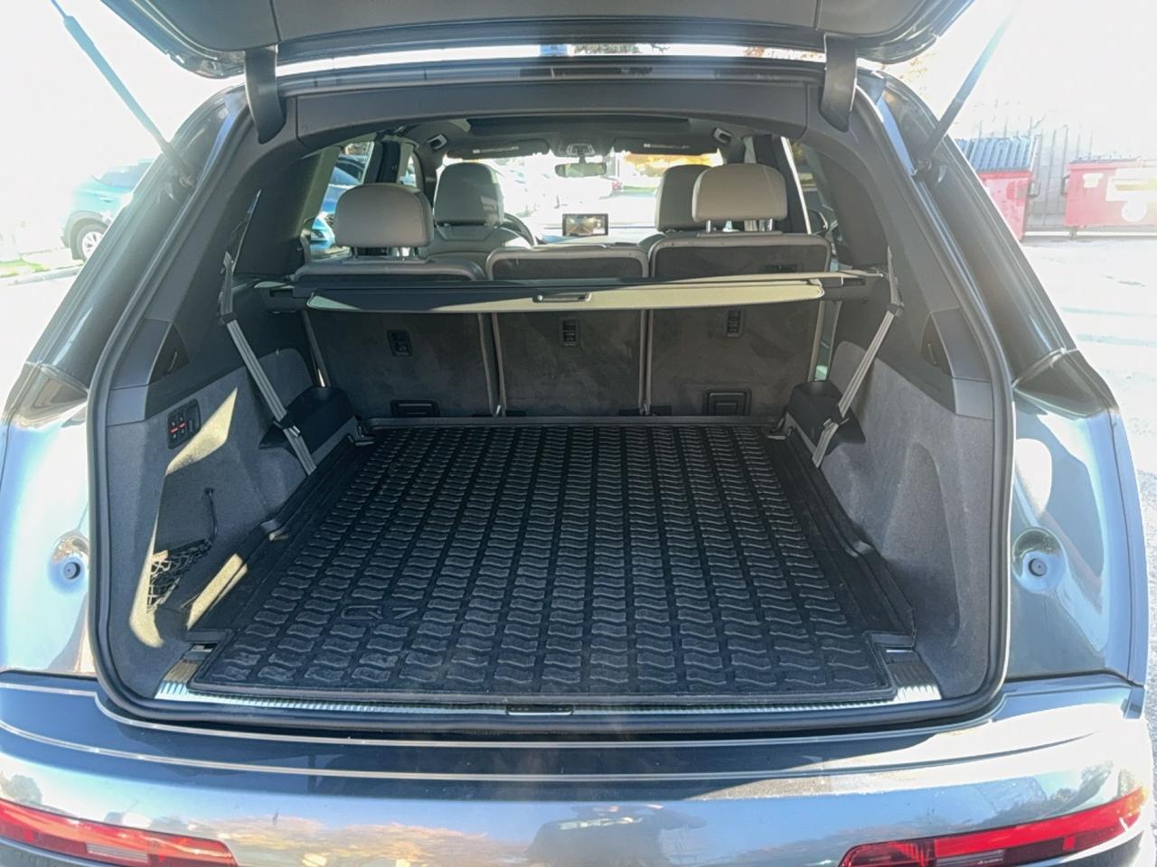 2017 Audi Q7 3.0T Technik