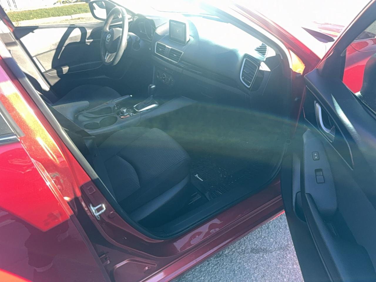 2016 Mazda MAZDA3 GS
