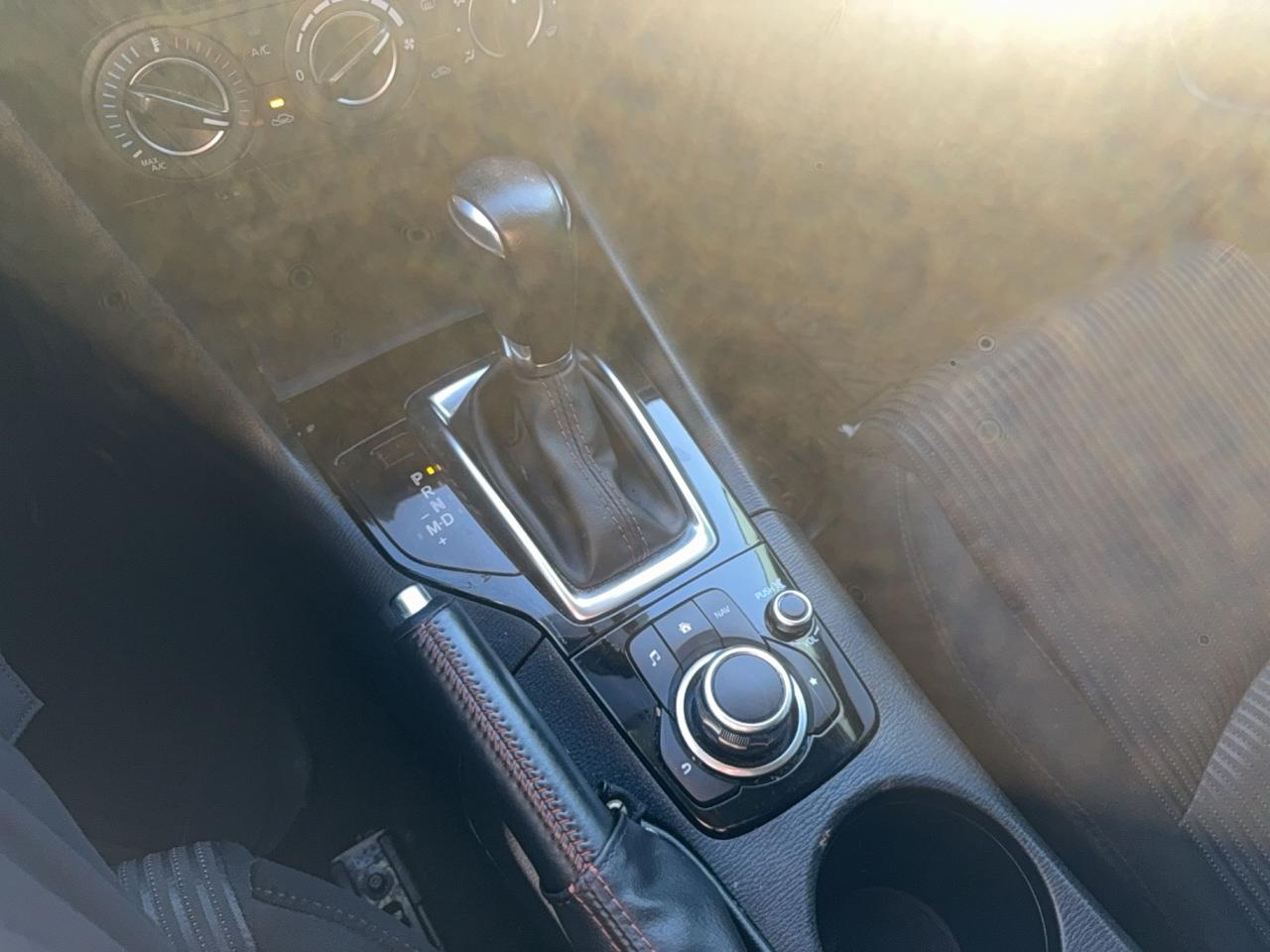 2016 Mazda MAZDA3 GS