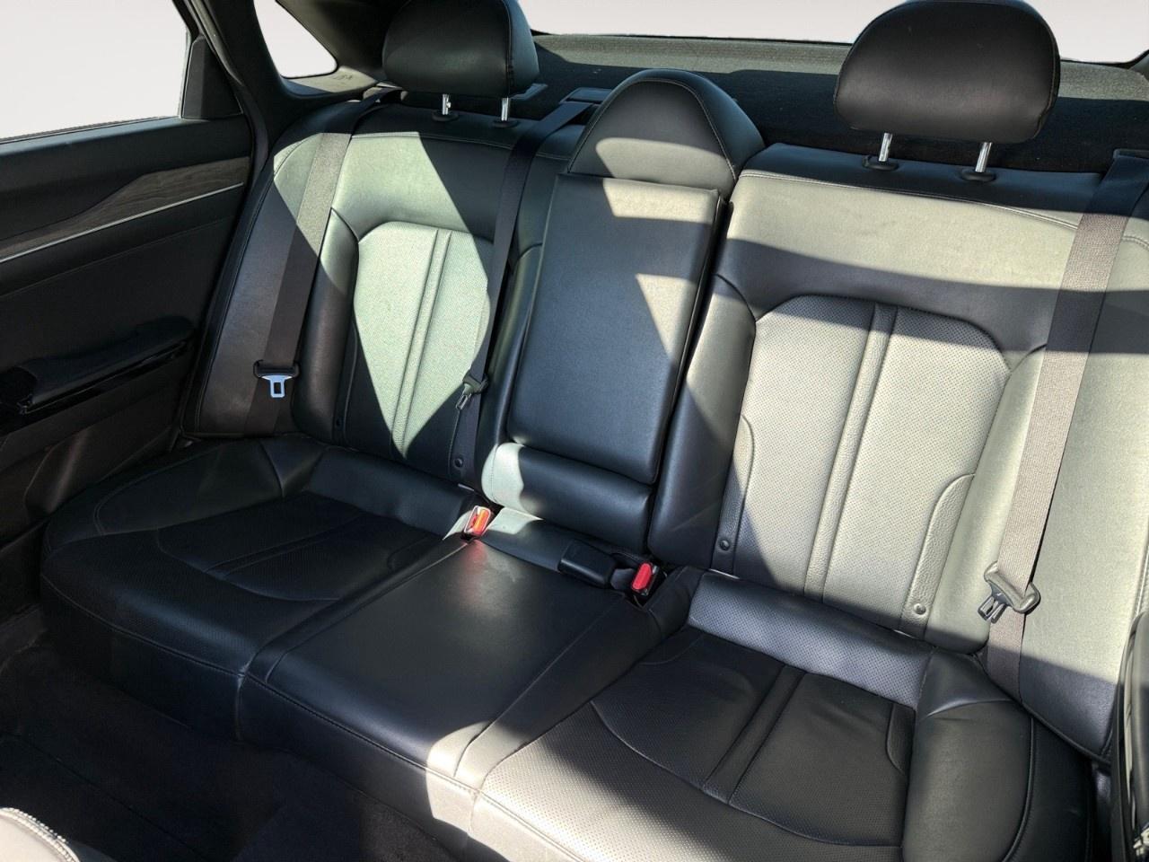 2022 Kia K5 GT-Line Auto AWD Photo