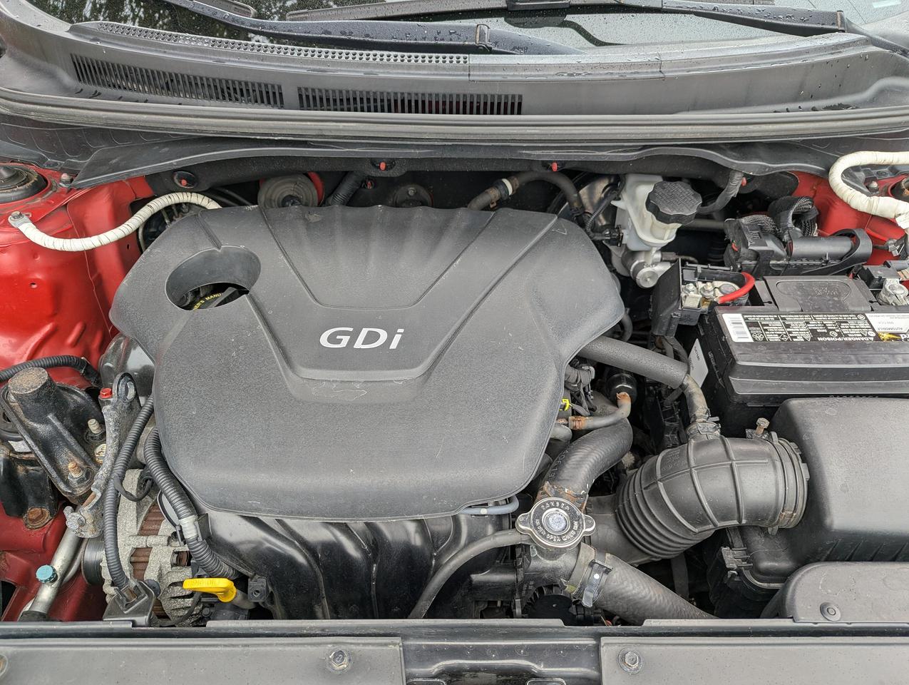 2012 Hyundai Veloster "Gas MISER" certified + FREE oil change Photo