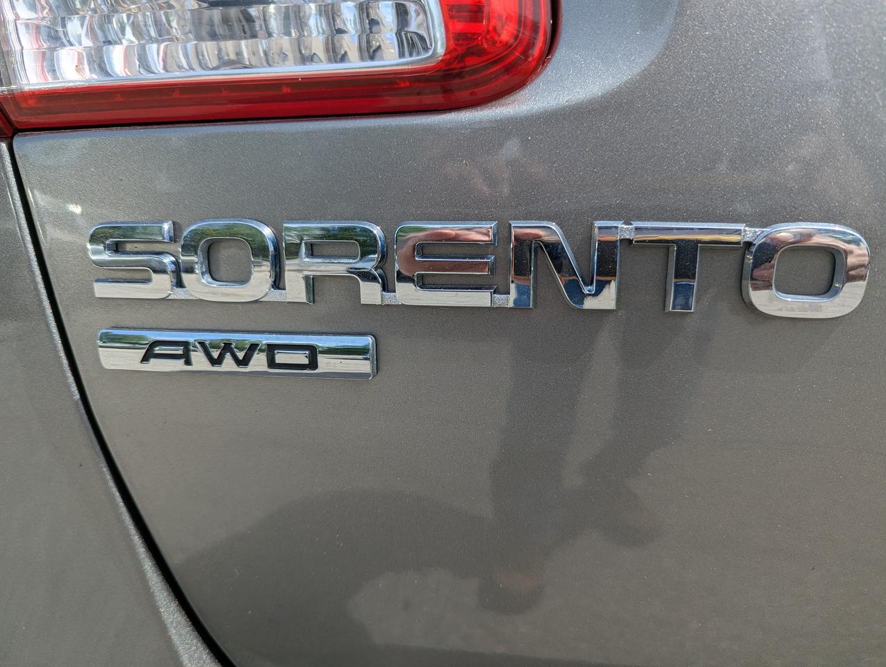 2013 Kia Sorento "AWD Luxury SUV SPORT" certified + FREE oil change Photo