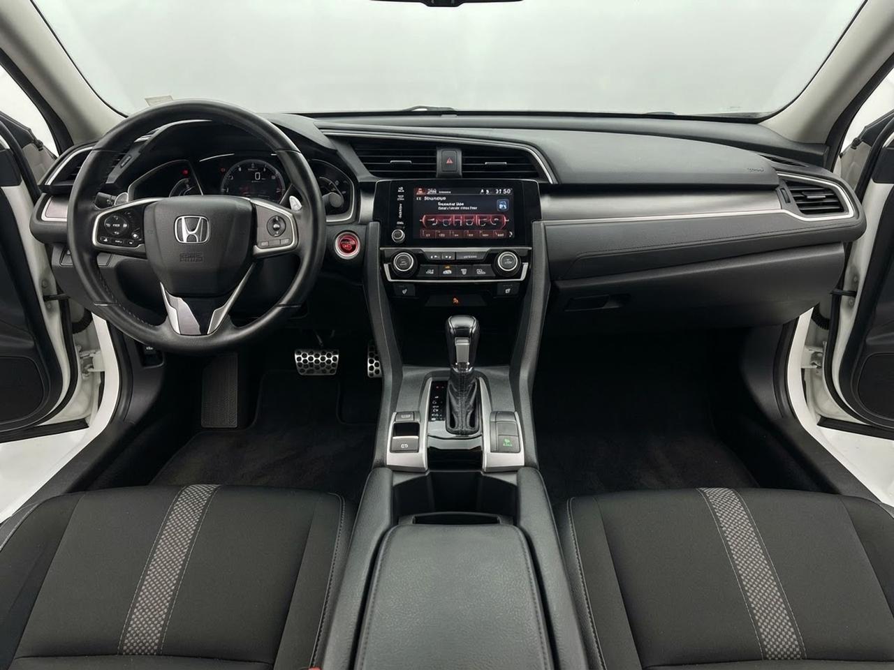 2019 Honda Civic Sport Photo