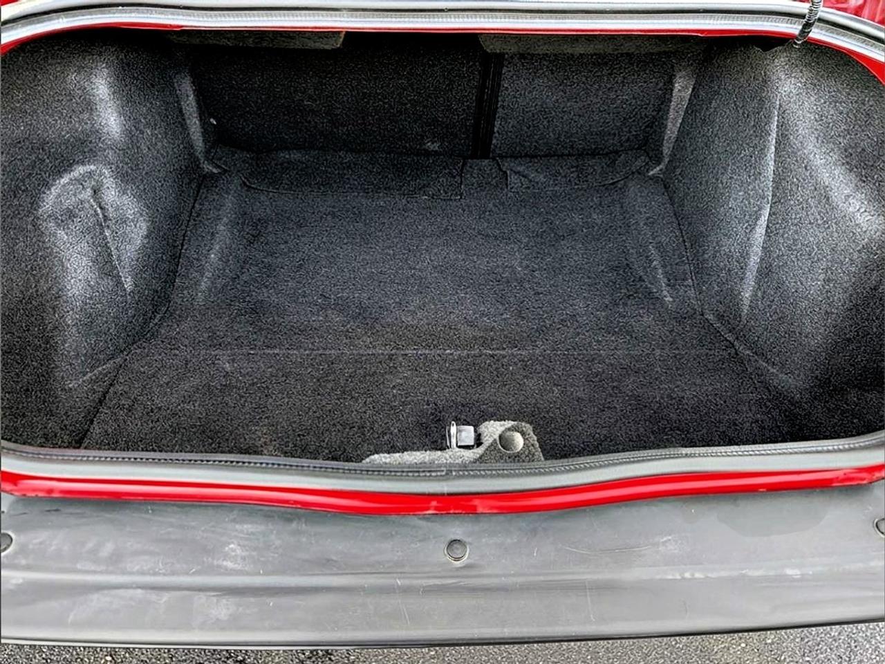 2018 Dodge Challenger SXT Plus Photo