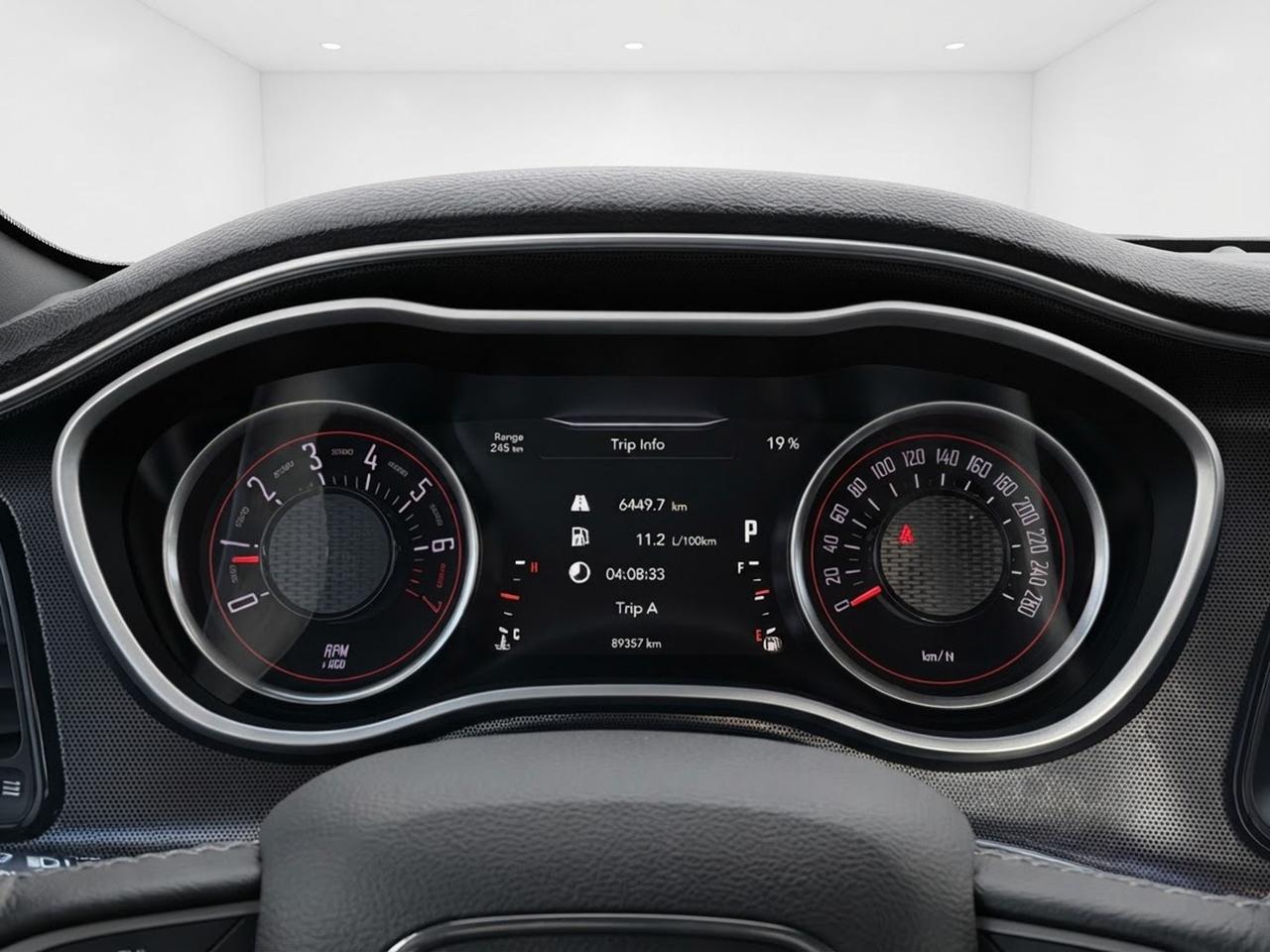 2018 Dodge Challenger SXT Plus Photo