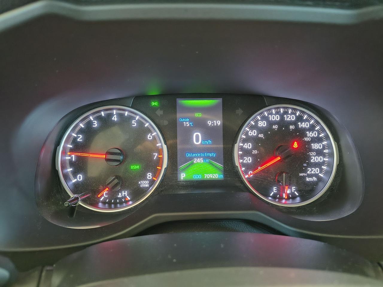 2022 Toyota RAV4 XLE Photo0