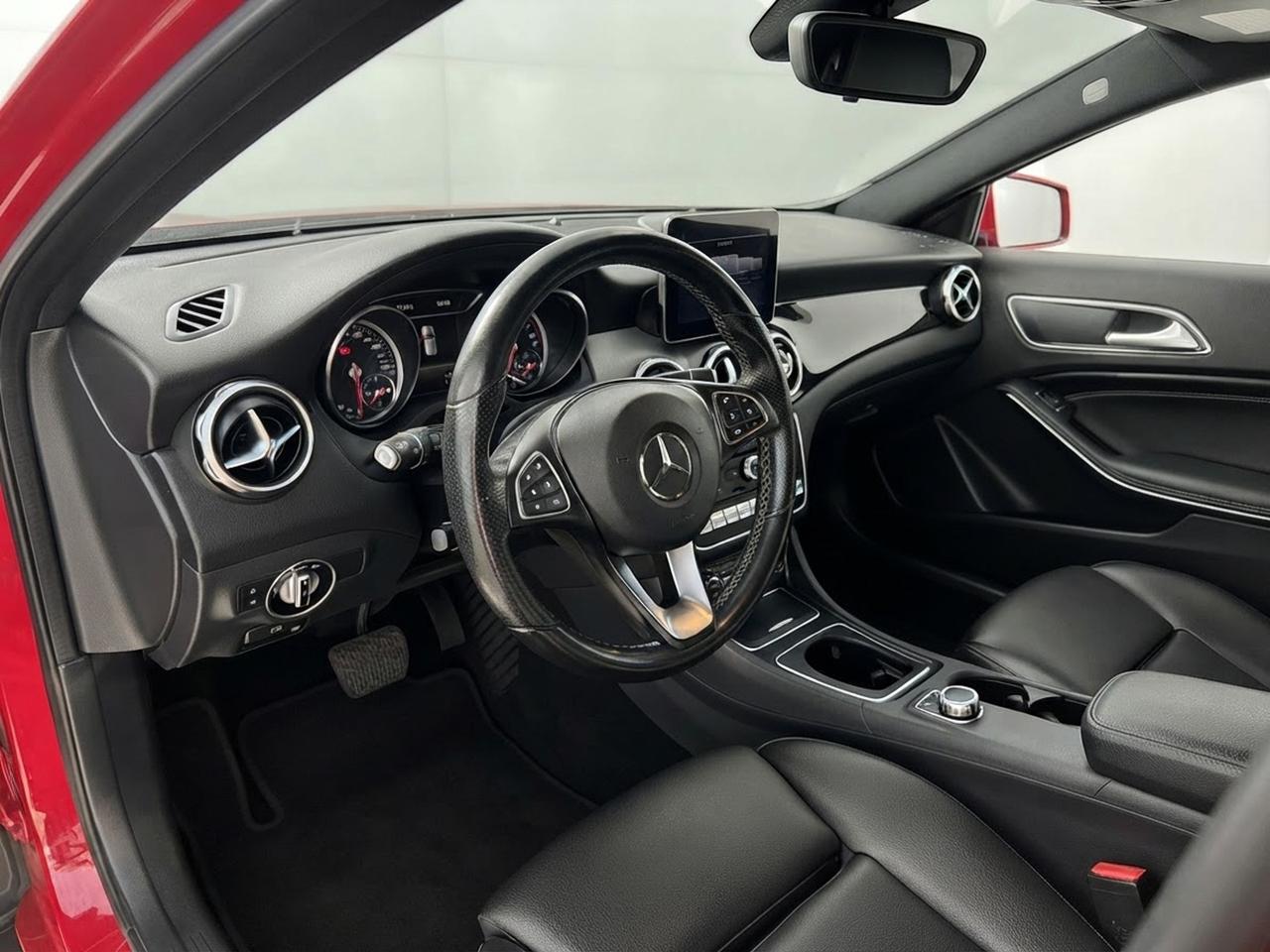 2018 Mercedes-Benz GLA GLA 250 Photo