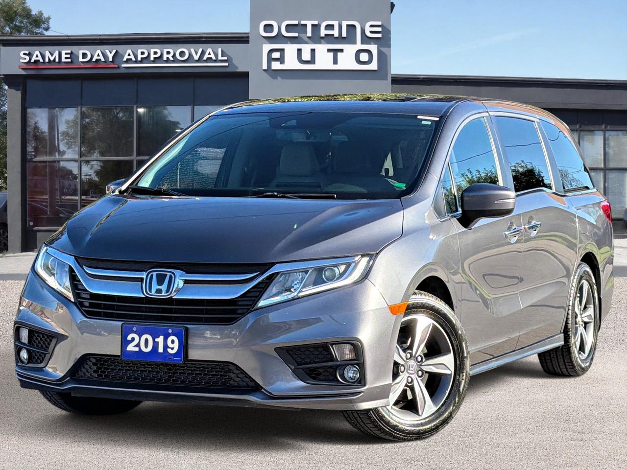 2019 Honda Odyssey EX Photo0
