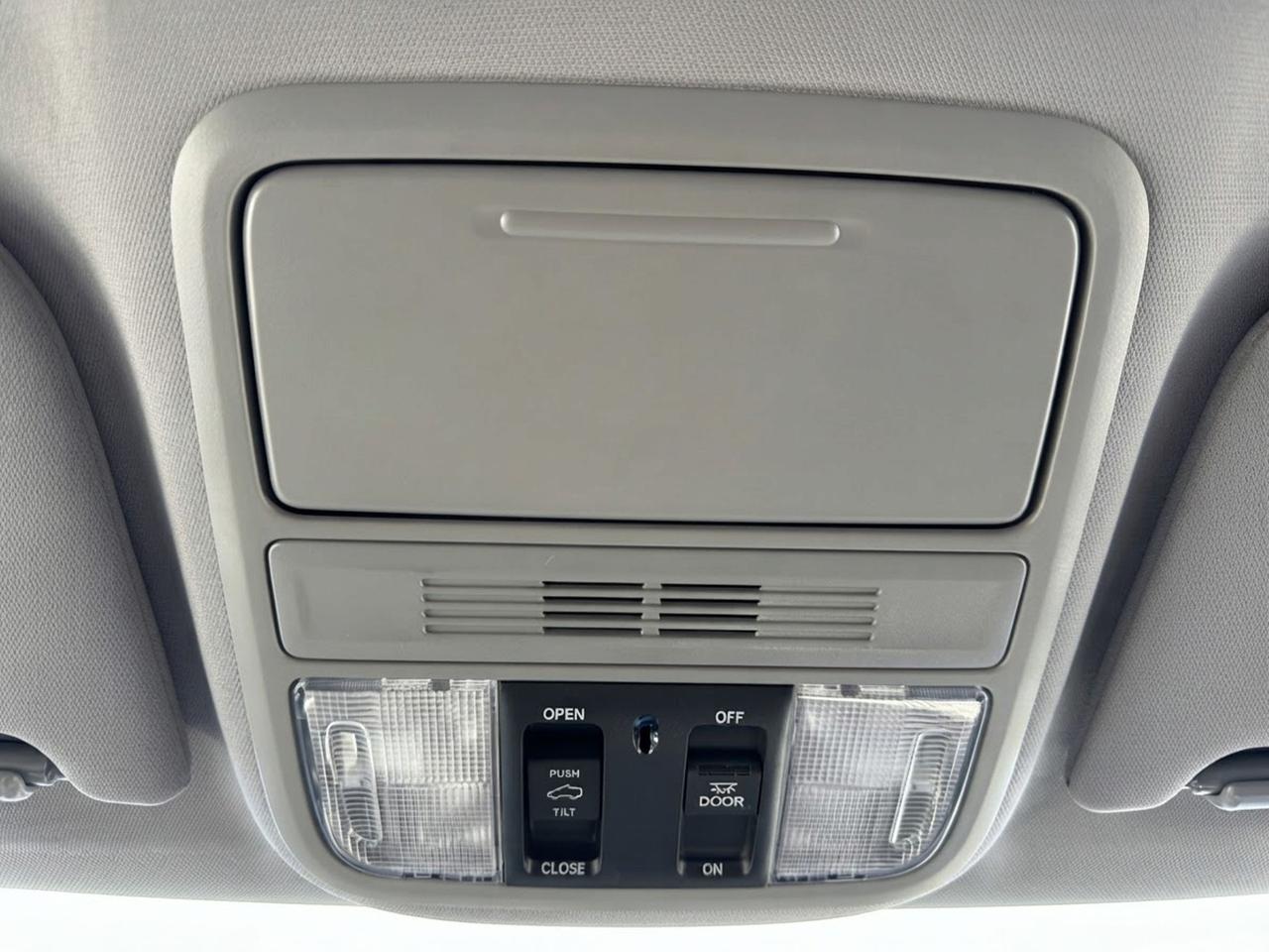 2019 Honda Odyssey EX Photo