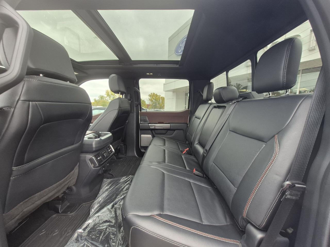 2023 Ford F-150 LOCAL TRADE! LONG BOX! POWERBOOST! FX4!360-CAMERA! Photo