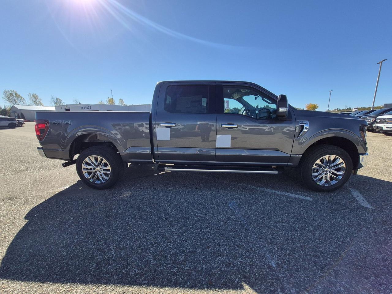 2026 Ford F-150 XLT 4WD SuperCrew 6.5' Box Photo4