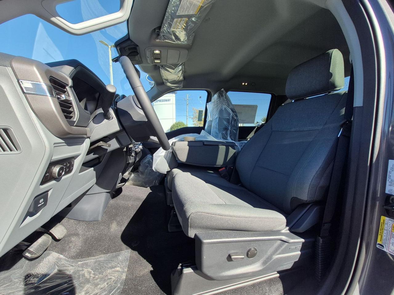 2026 Ford F-150 XLT 4WD SuperCrew 6.5' Box Photo
