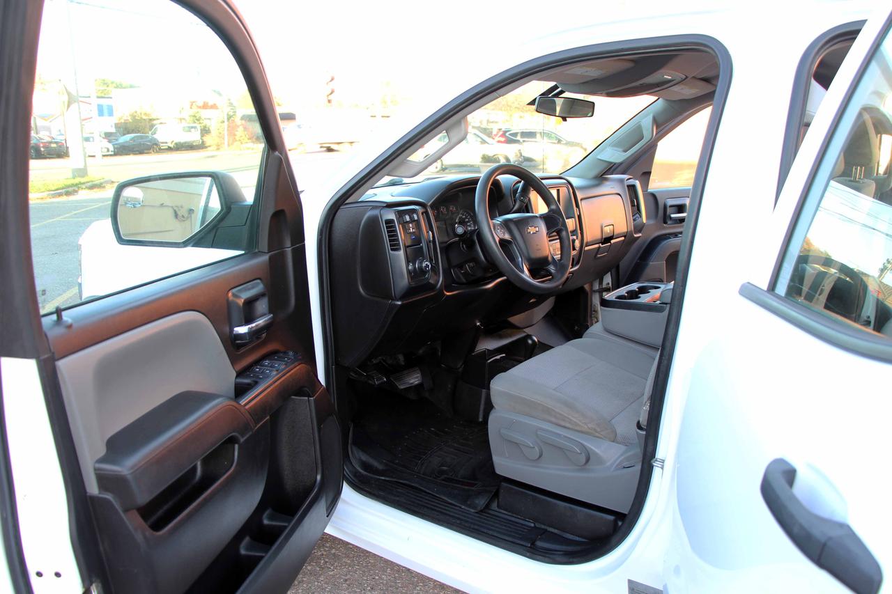 2016 Chevrolet Silverado 2500 4WD Double Cab 157.5" Work Truck Photo