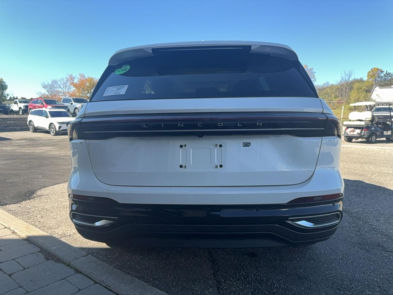 2026 Lincoln Nautilus Premiere AWD Photo2