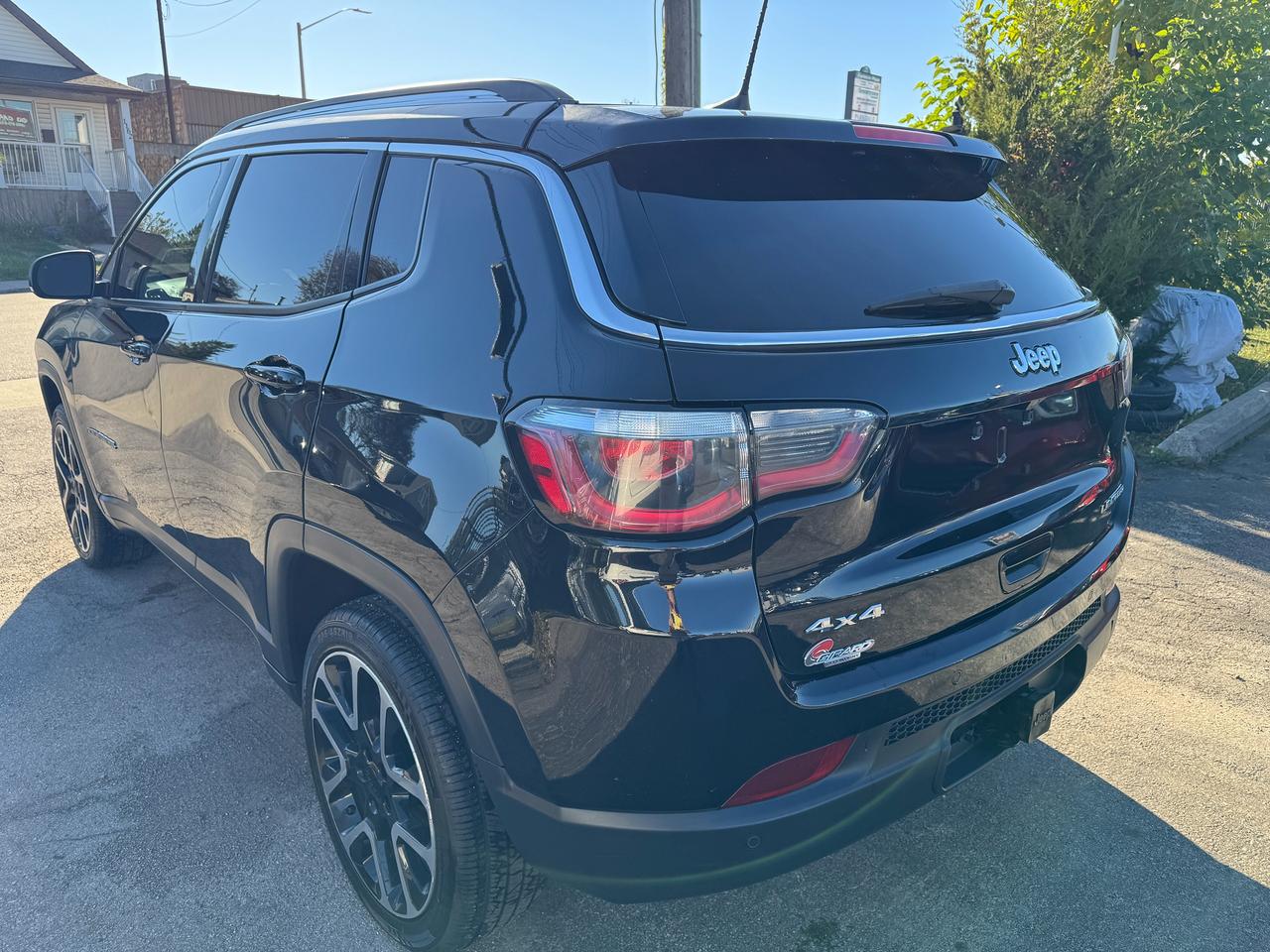 2018 Jeep Compass Limited 4x4 | Certified | LOW KM Photo