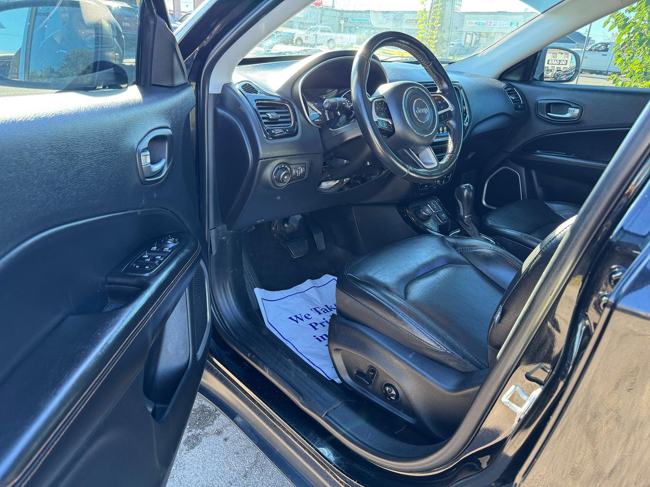 2018 Jeep Compass Limited 4x4 | Certified | LOW KM Photo