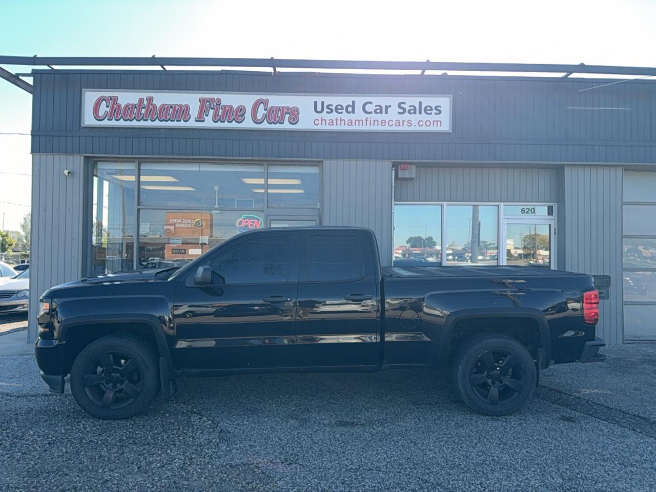 2016 Chevrolet Silverado 1500 Custom Photo1