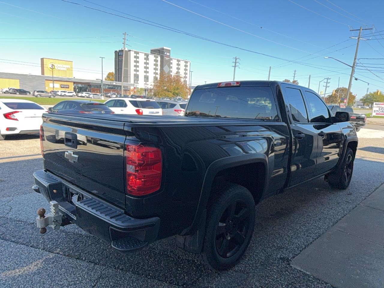 2016 Chevrolet Silverado 1500 Custom Photo3
