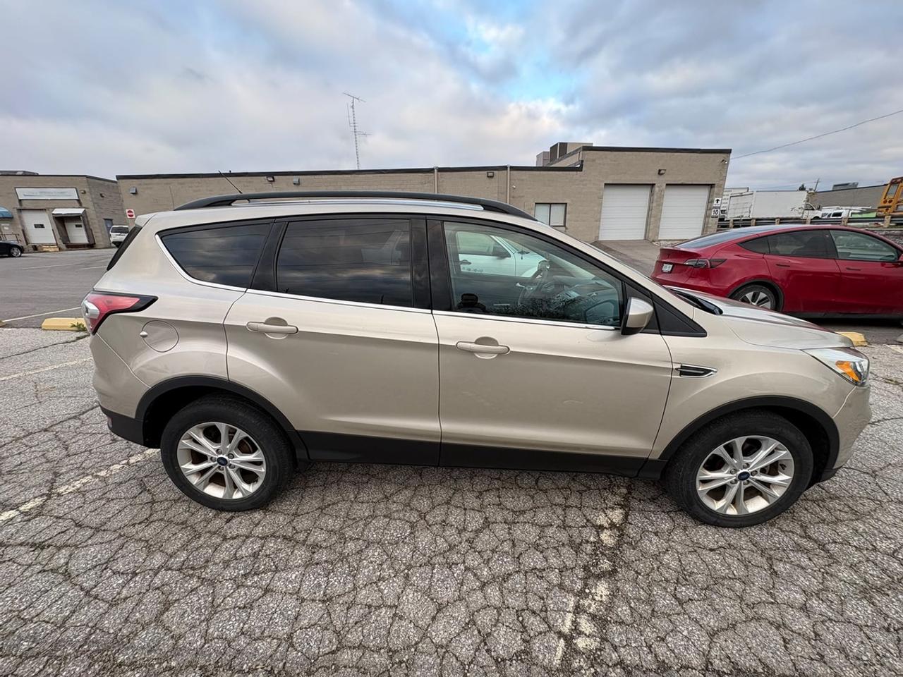 2018 Ford Escape SE Photo