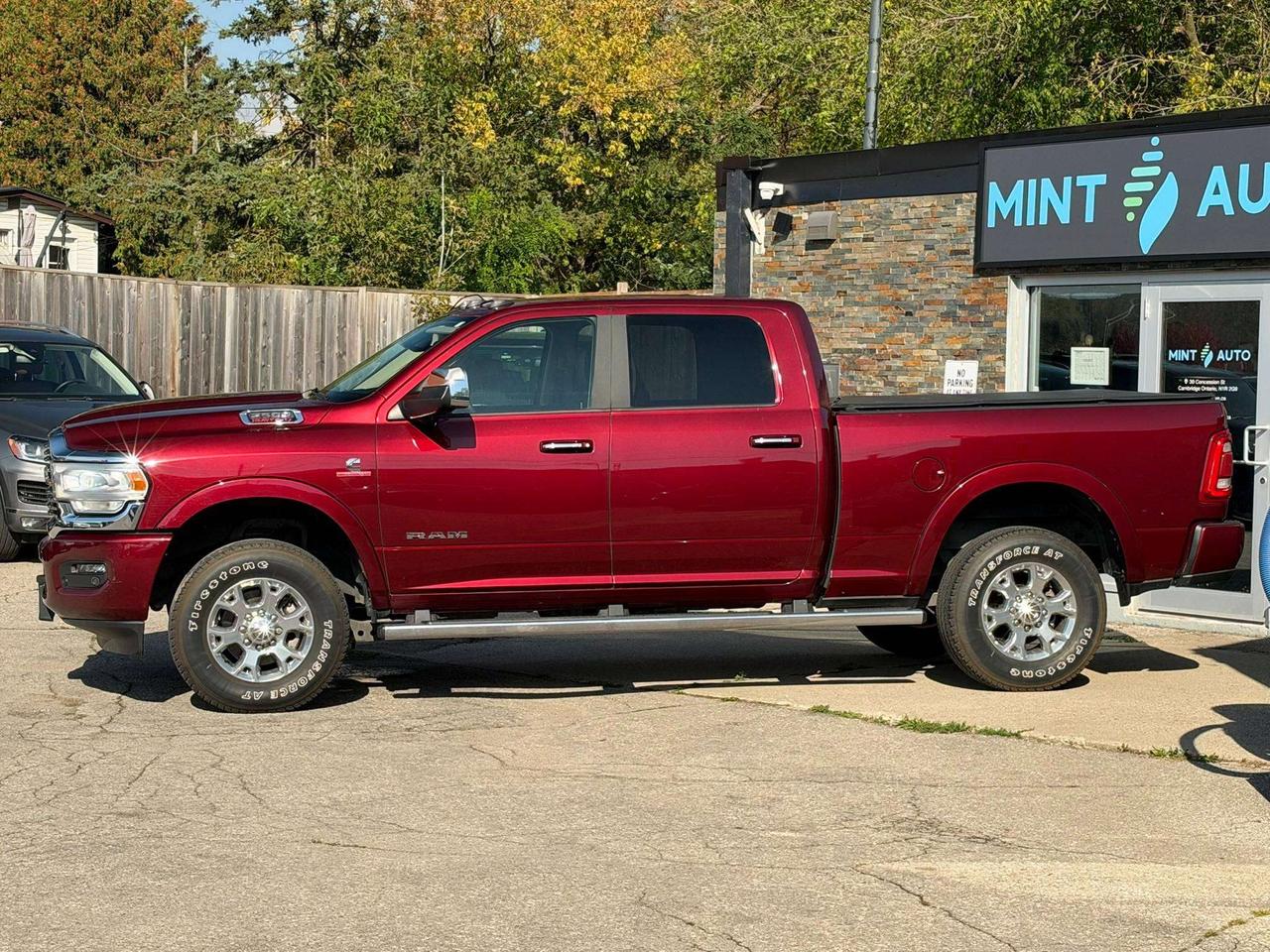 2022 RAM 2500 One Owner   Clean CarFax   6.7L Cummins   2 Keys Photo