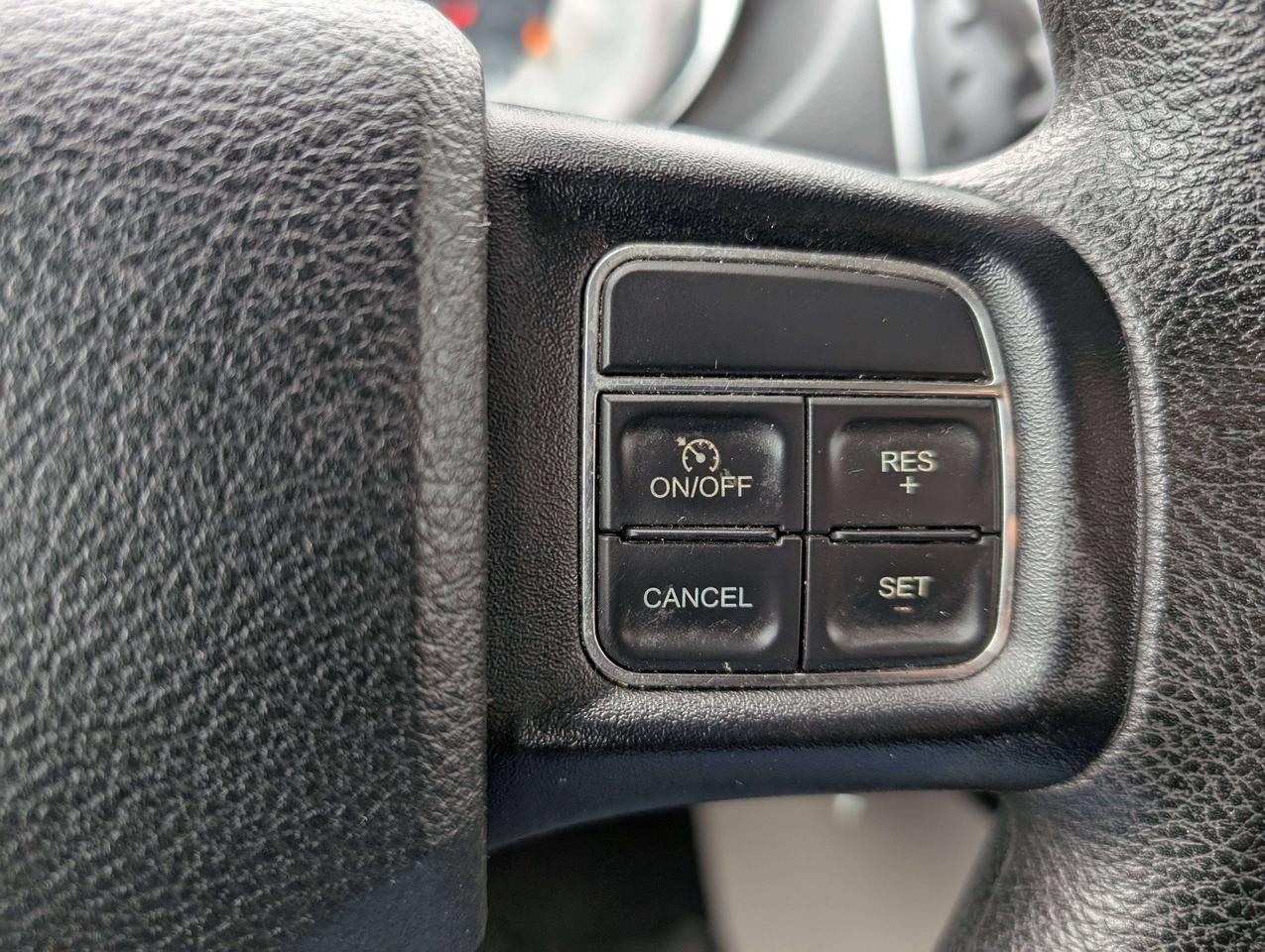 2015 Dodge Grand Caravan Canada Value Package (One Owner, No Accidents) Photo