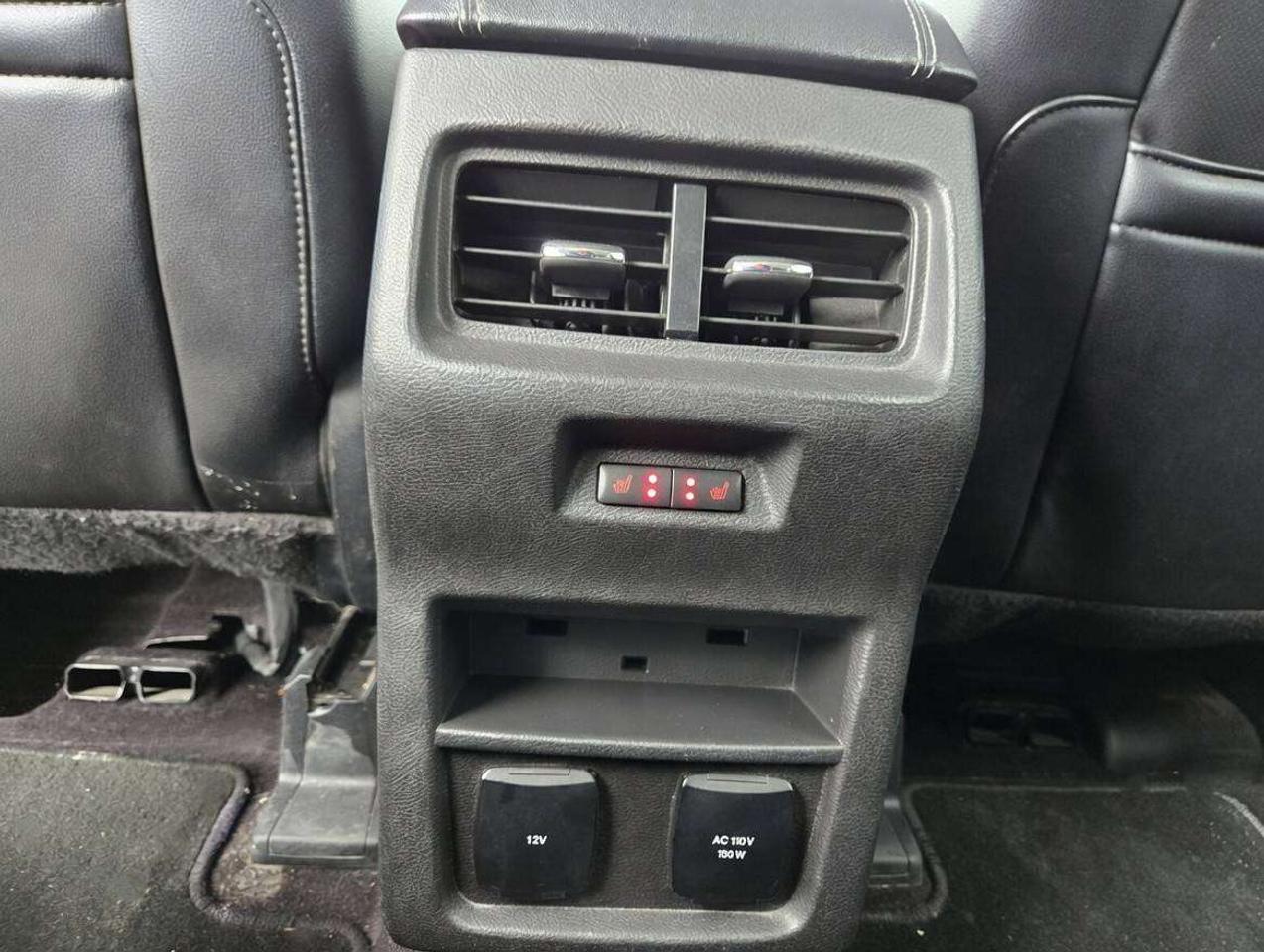 2016 Ford Edge Titanium (No Accidents, Dealer Serviced) Photo