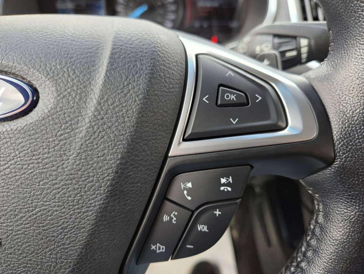 2016 Ford Edge Titanium (No Accidents, Dealer Serviced) Photo