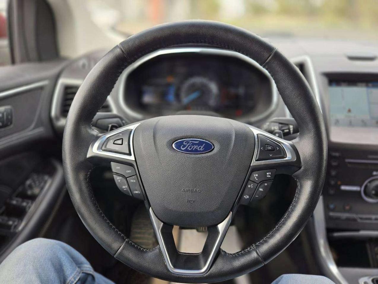 2016 Ford Edge Titanium (No Accidents, Dealer Serviced) Photo