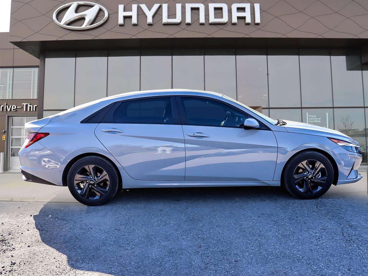 2021 Hyundai Elantra Preferred Photo