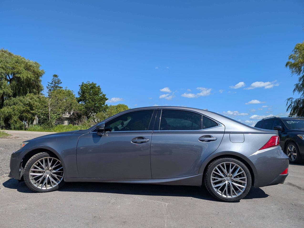 2014 Lexus IS 250 AWD Photo