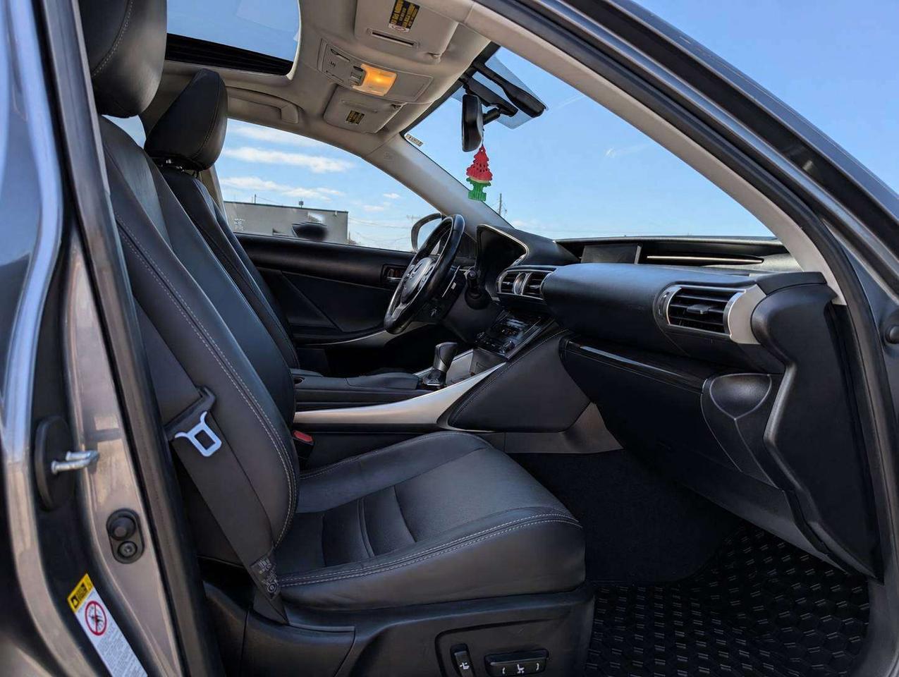 2014 Lexus IS 250 AWD Photo